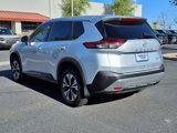 Used 2023 Nissan Rogue SV image 3