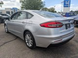Used 2019 Ford Fusion SE image 4