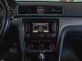 Used 2014 Volkswagen Passat TDI SE image 4