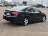 Used 2014 Toyota Camry SE image 3