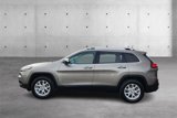 Used 2018 Jeep Cherokee Latitude w/ Cold Weather Group image 3