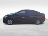 Used 2017 Hyundai Accent SE image 2