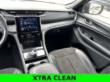 Certified 2023 Jeep Grand Cherokee Altitude image 3