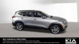 Used 2021 Kia Seltos S image 2