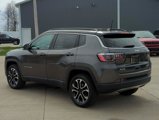 Used 2023 Jeep Compass Limited image 4