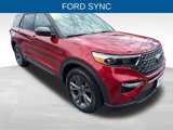 Used 2021 Ford Explorer XLT w/ Equipment Group 202A image 2