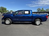 Used 2018 Nissan Titan SV image 5