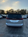 Used 2023 Chrysler Pacifica Touring-L image 6
