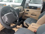 Used 2000 Jeep Wrangler Sahara image 2