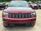 Used 2022 Jeep Grand Cherokee Laredo X image 3