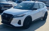 Used 2023 Nissan Kicks SR image 4
