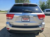 Used 2012 Jeep Grand Cherokee Laredo w/ Laredo E Group image 6