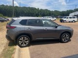 Used 2022 Nissan Rogue SV image 5