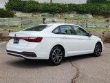 Used 2025 Volkswagen Jetta Sport image 3