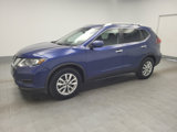 Used 2018 Nissan Rogue SV image 2