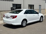Used 2012 Toyota Camry LE image 3