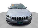Used 2021 Jeep Cherokee Latitude w/ Mopar Interior Package image 3