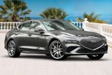 Used 2025 Genesis G70 2.5T image 2
