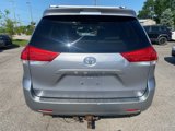 Used 2011 Toyota Sienna XLE image 5
