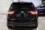 Used 2018 Toyota Highlander SE image 5