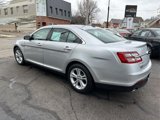 Used 2016 Ford Taurus SEL image 4