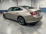 Used 2022 Chevrolet Malibu LT image 3