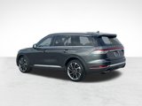 Used 2020 Lincoln Aviator Reserve w/ Equipment Group 202A image 3