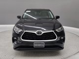 Used 2020 Toyota Highlander LE image 2