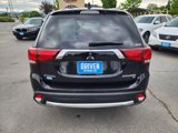 Used 2018 Mitsubishi Outlander SE image 5
