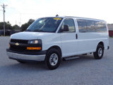 Used 2018 Chevrolet Express 3500 LS image 2