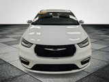 Used 2022 Chrysler Pacifica Limited image 2
