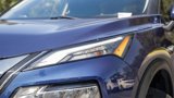 Used 2023 Nissan Rogue SV image 2