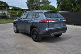 Used 2022 Toyota Corolla Cross L image 3