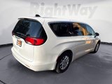 Used 2021 Chrysler Voyager LX image 5