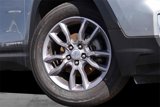 Used 2023 GMC Terrain SLT image 3