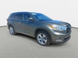 Used 2016 Toyota Highlander Limited image 3