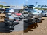Used 2022 Ford Escape SE w/ SE Sport Appearance Package image 4