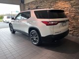 Used 2021 Chevrolet Traverse RS image 2