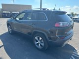 Used 2019 Jeep Cherokee Limited w/ Luxury Group image 4