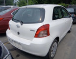 Used 2007 Toyota Yaris 2-Door Hatchback image 2
