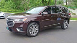 Certified 2019 Chevrolet Traverse Premier w/ Driver Confidence II Package image 4