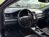 Used 2016 Toyota Camry SE image 4
