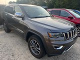 Used 2019 Jeep Grand Cherokee Limited w/ Luxury Group II image 3