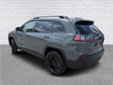 Used 2023 Jeep Cherokee Altitude Lux image 3