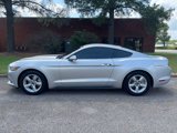 Used 2016 Ford Mustang Coupe image 2