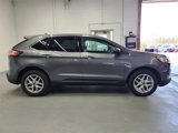 Used 2022 Ford Edge SEL w/ Convenience Package image 4