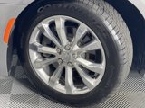 Used 2018 Chrysler 300 Touring w/ Driver Convenience Group image 6