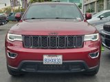 Used 2021 Jeep Grand Cherokee Laredo image 2