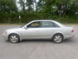 Used 2004 Toyota Avalon XLS image 2