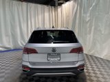 Used 2022 Volkswagen Taos SEL image 5